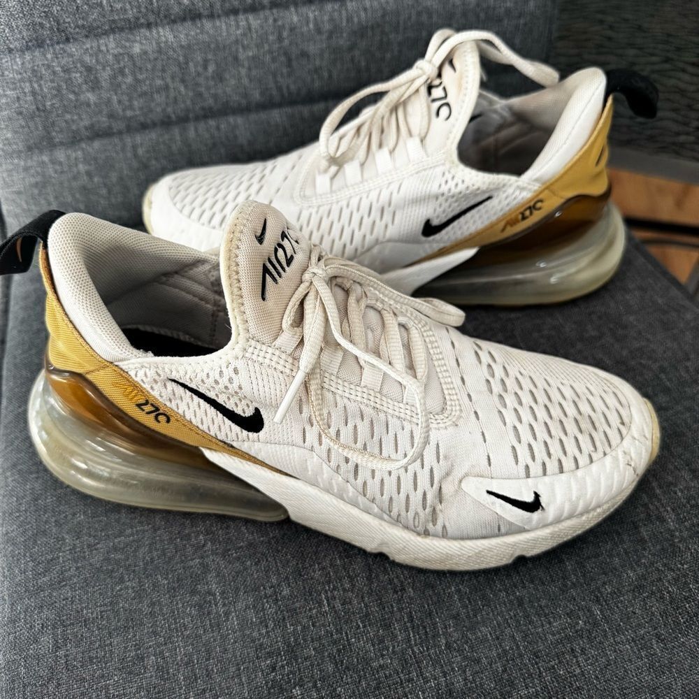 Nike Air 270 Running Shoes Women’s Size 8.5 White Gold Black